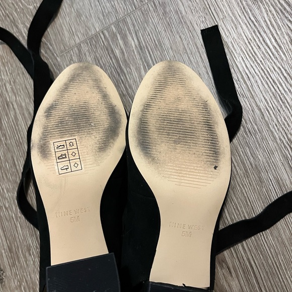 Nine West black Suede Leather cross straps heels - Picture 7 of 7